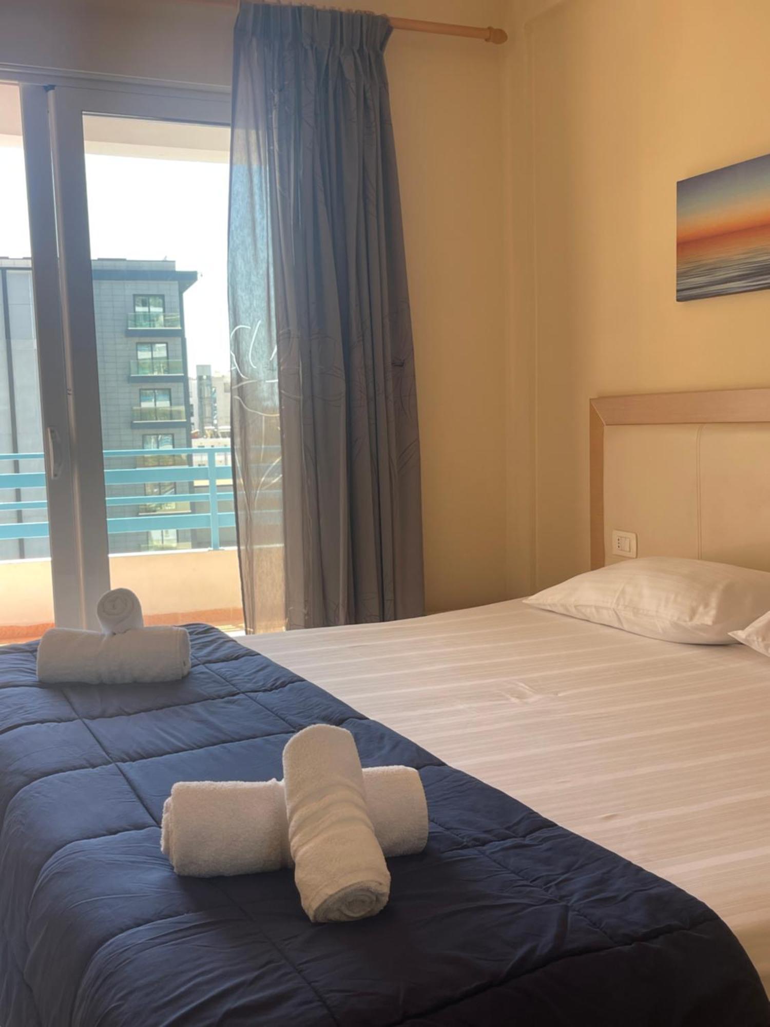 Cava Apartments Sarandë Buitenkant foto