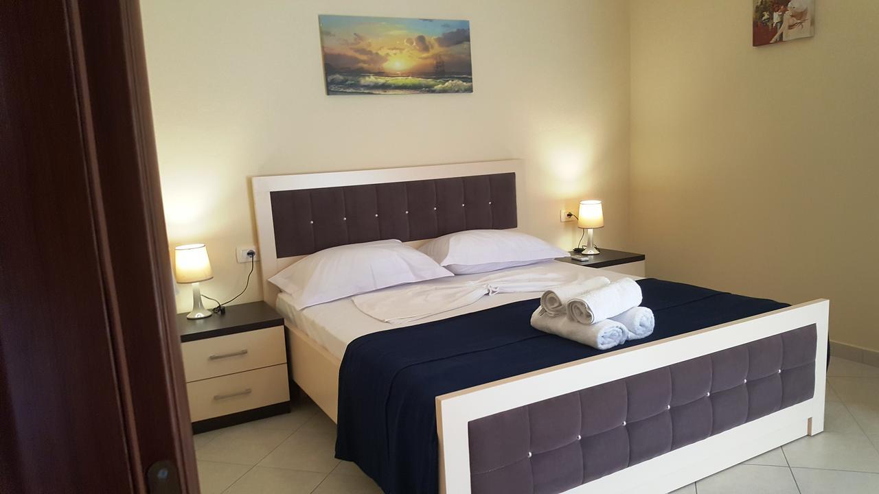 Cava Apartments Sarandë Buitenkant foto